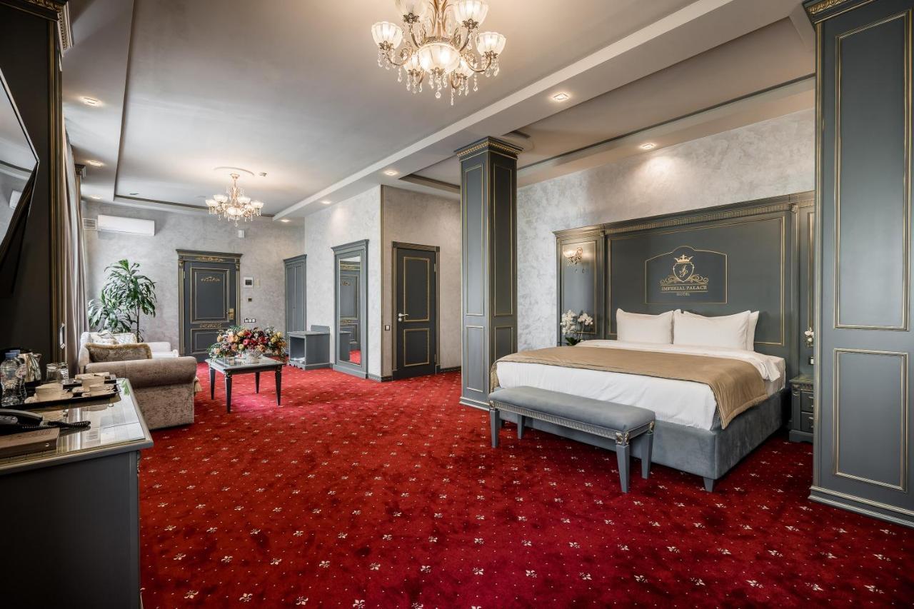 Imperial Palace Hotel Minsk Exterior foto